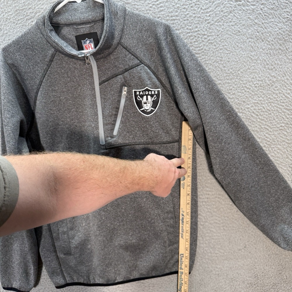 Las Vegas Raiders Sweatshirt Adult Small Gray 1/2 Zip Pullover NFL Football Mens - Picture 6 of 9
